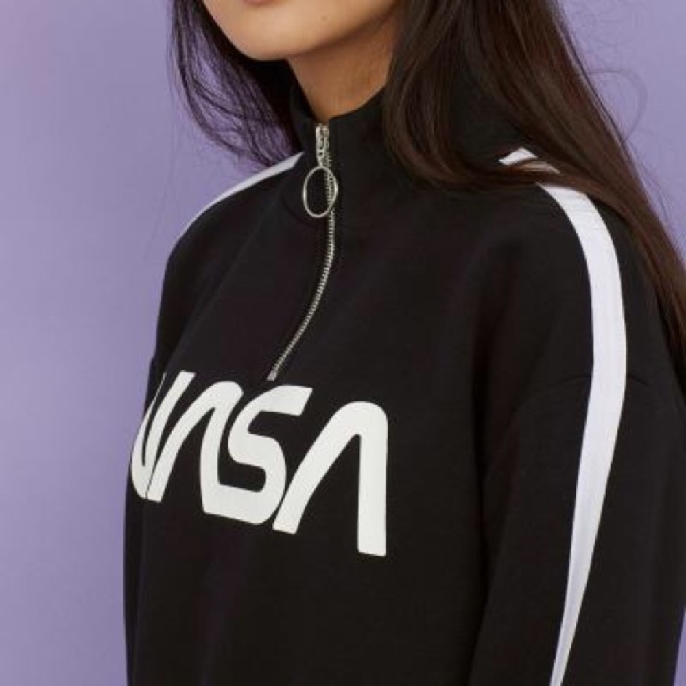 Black NASA Collar Sweatshirt